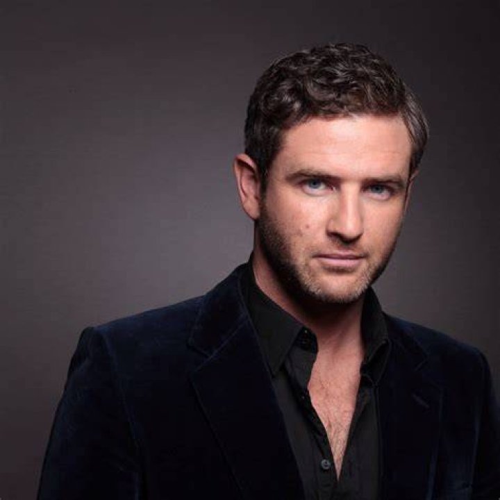 Actor: Bernard Bullen Wikipedia Biografia Age Net Worth And Instagram