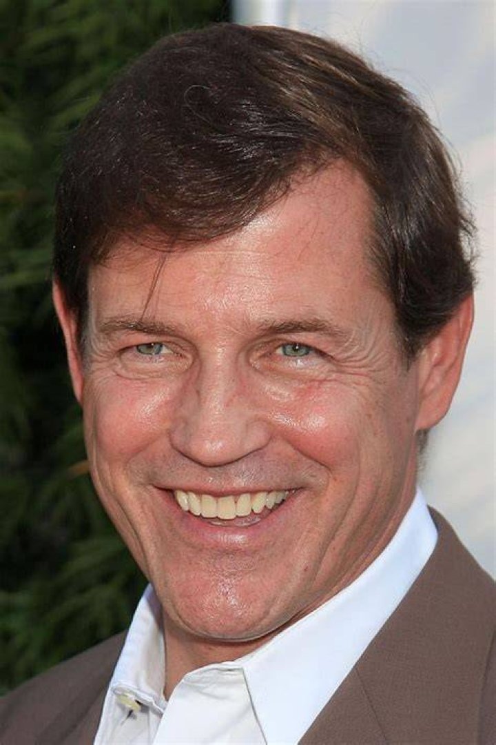 How Much Money Does Michael Paré Make? Latest Michael Paré Net Worth Income Salary