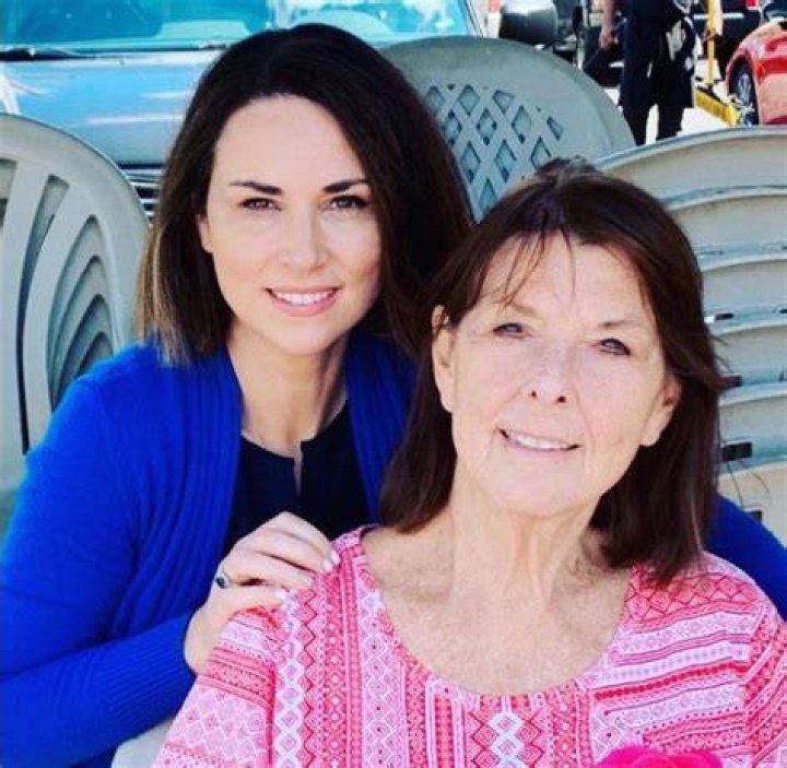 Is Heidi Przybyla Married? How Is She Scaling Her Journalism Career?