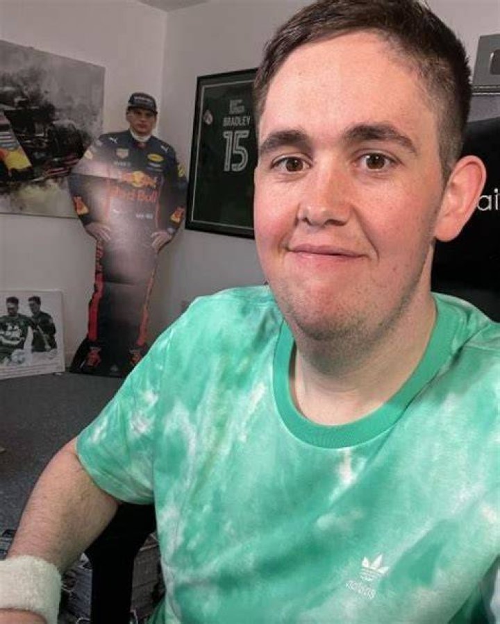 Pieface23 Biography, Age, Height, Girlfriend, Net Worth: Jack McDermott Twitch