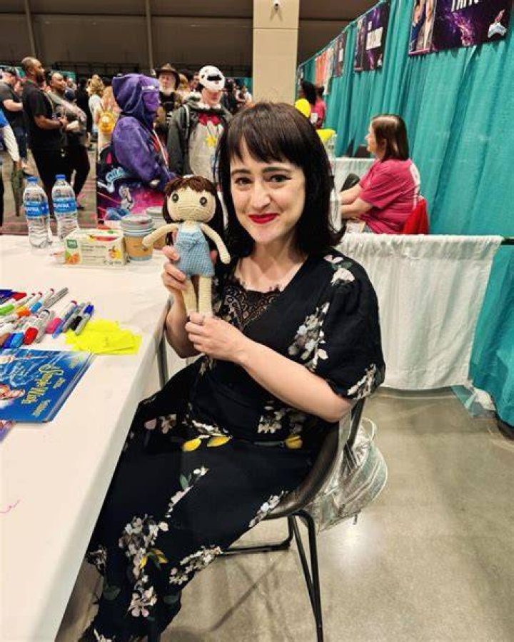Robin Winston Height, Weight, Wiki, Biography,Net Worth, Age, Who, Instagram