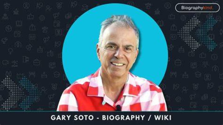 Where does gary soto live now